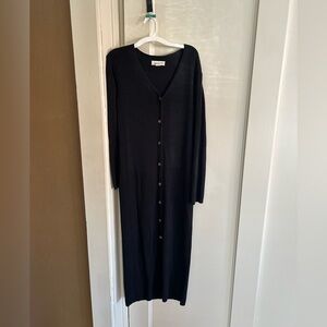 Treasure & Bond Black Maxi Dress
